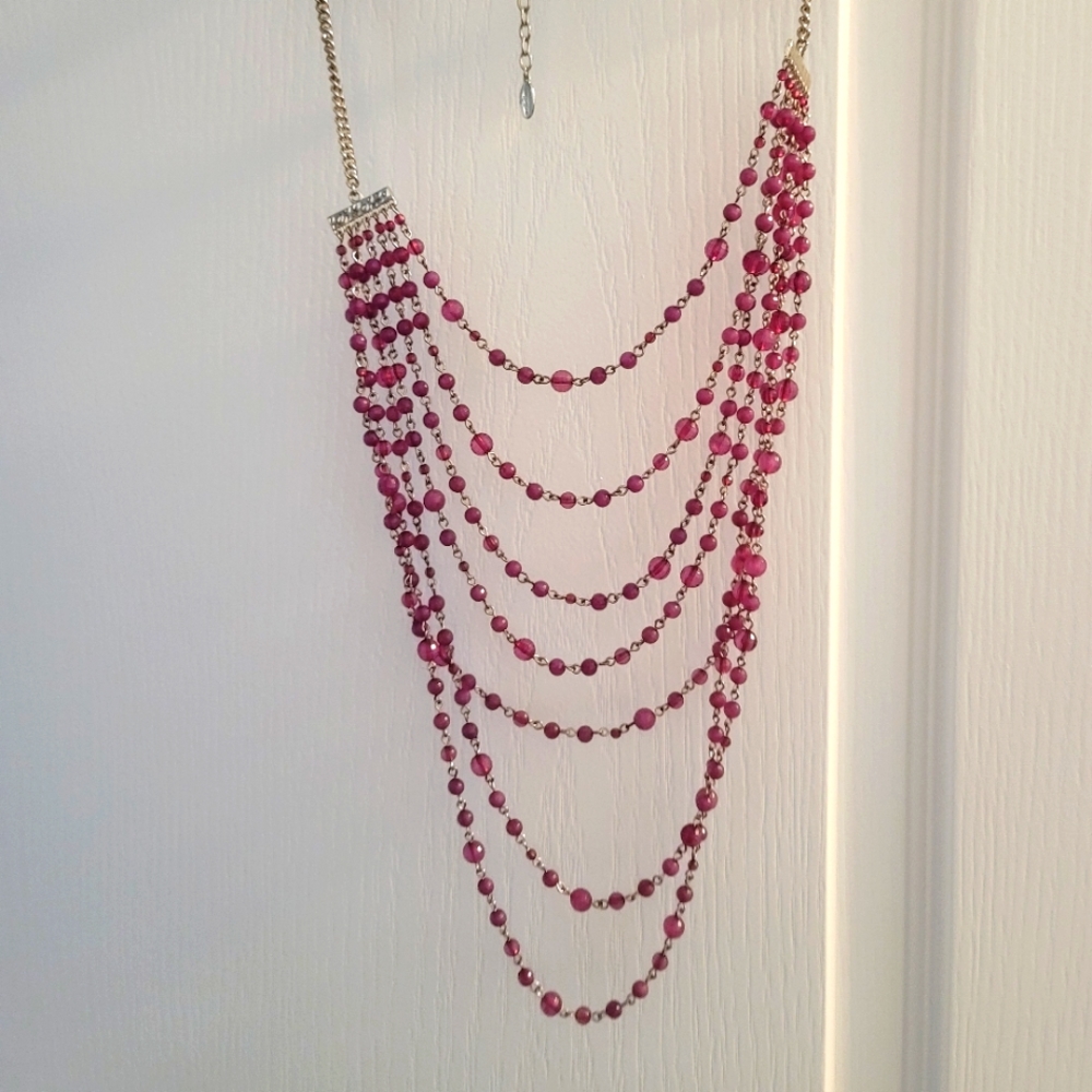 Ann Taylor beaded necklace